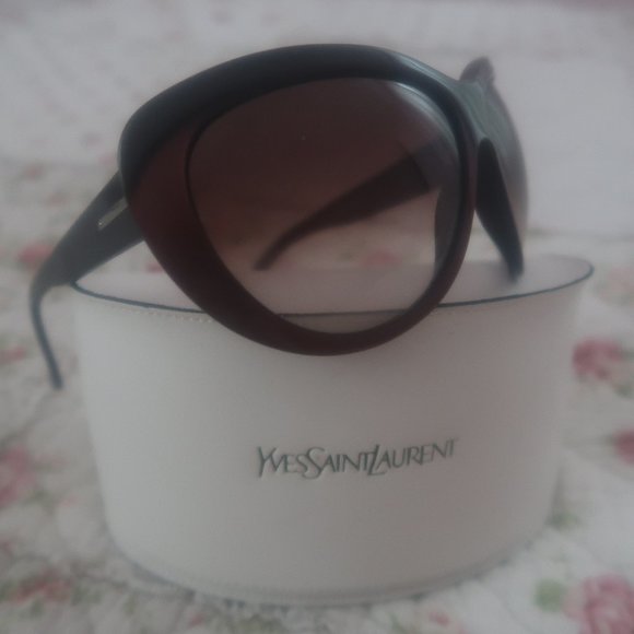 Authentic Yves Saint Laurent YSL 6135 Oversized Burgundy Sunglasses main image 5